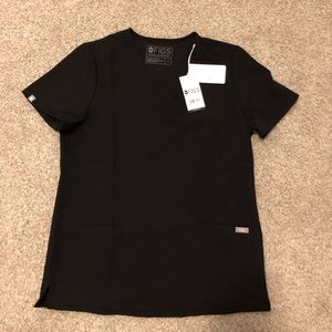 Casma Three Pocket Scrub Top Black